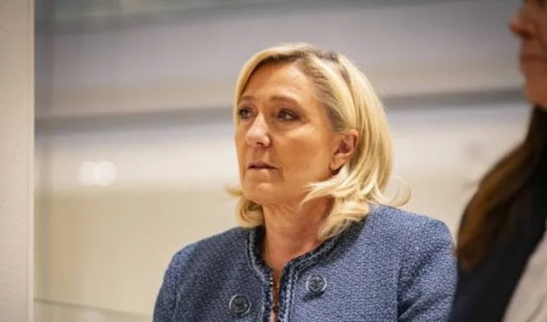 Marine Le Pen (1)