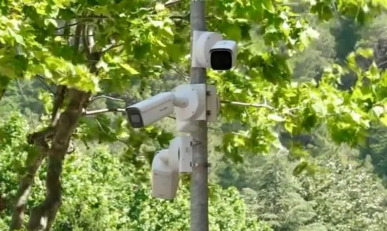 caméra de surveillance (1)