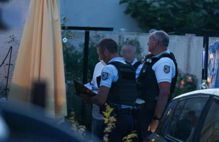 police (8)