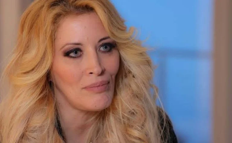 Loana (4)