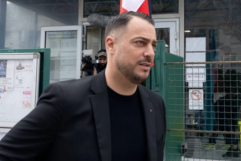 Sébastien Delogu (1)