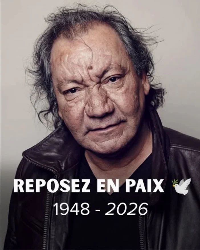 Décès de Tony Gatlif : le réalisateur français, grande voix de la culture rom et gitane, s’en est allé à 77 ans