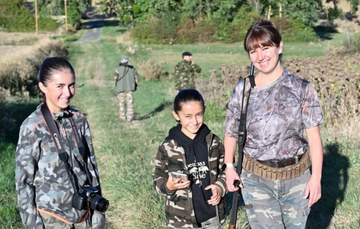 chasseuses (4) chasseuses (4)