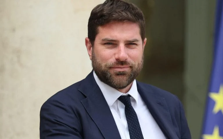 ministre du Logement (1)