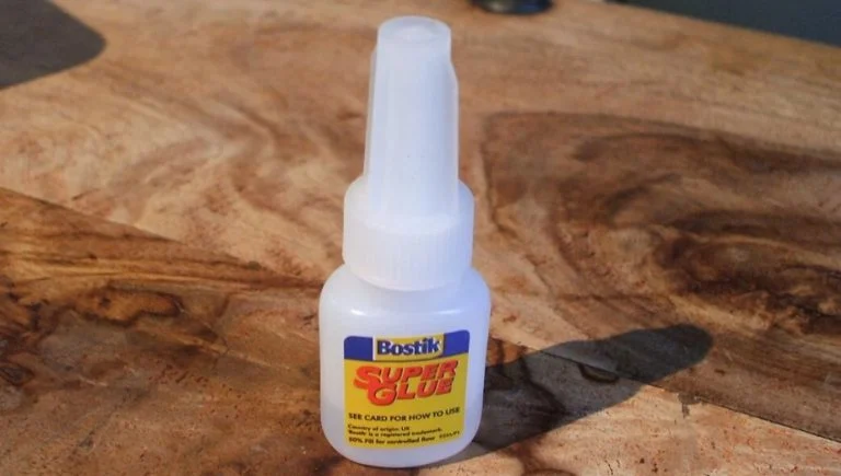 superglue (3)